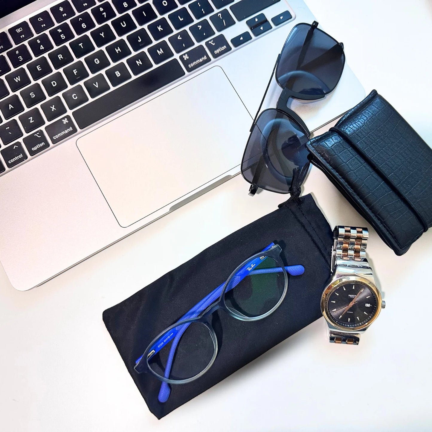 Dolly - High Grade Soft Microfiber Pouch Bag eyeglasses and delicate items